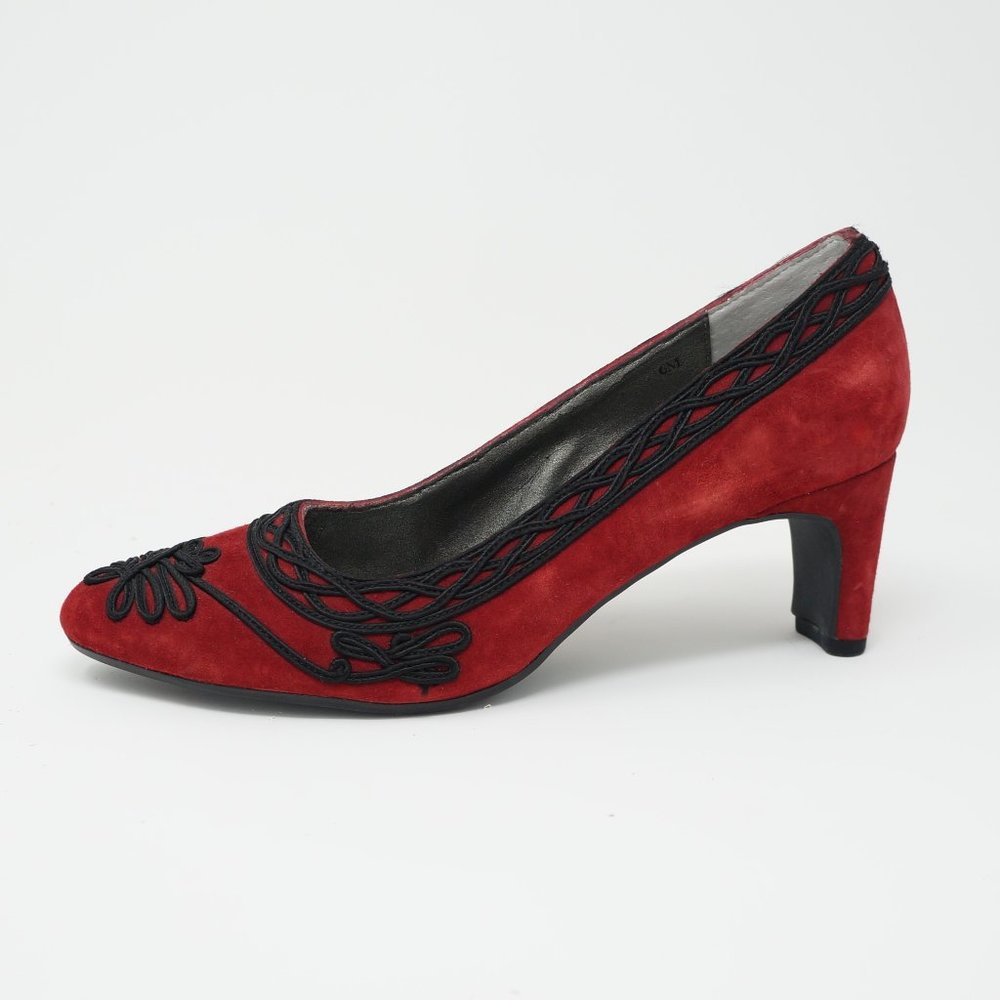 Italian Suede Pumps - Picture 3 of 8